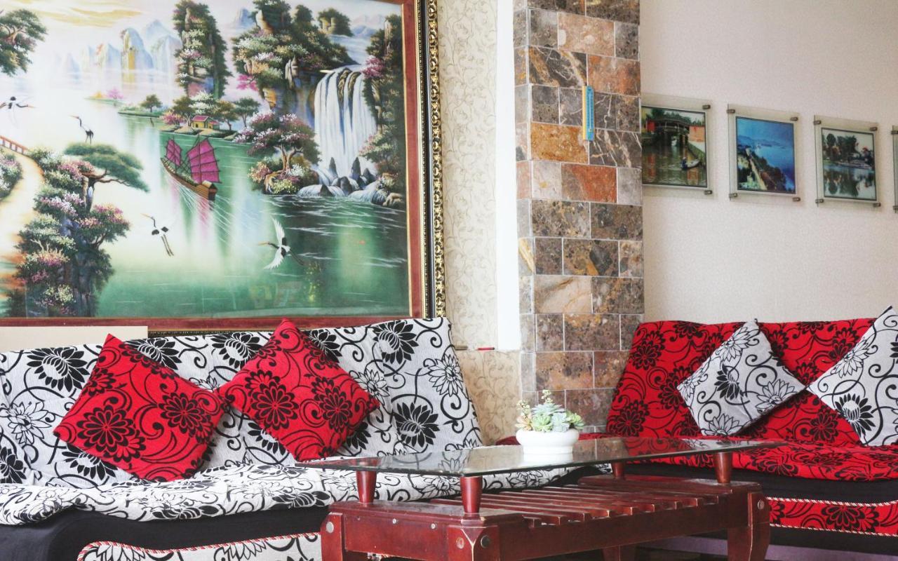 Ngoc Chau Hotel Dalat Exteriör bild