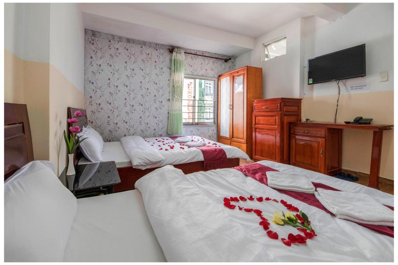 Ngoc Chau Hotel Dalat Exteriör bild